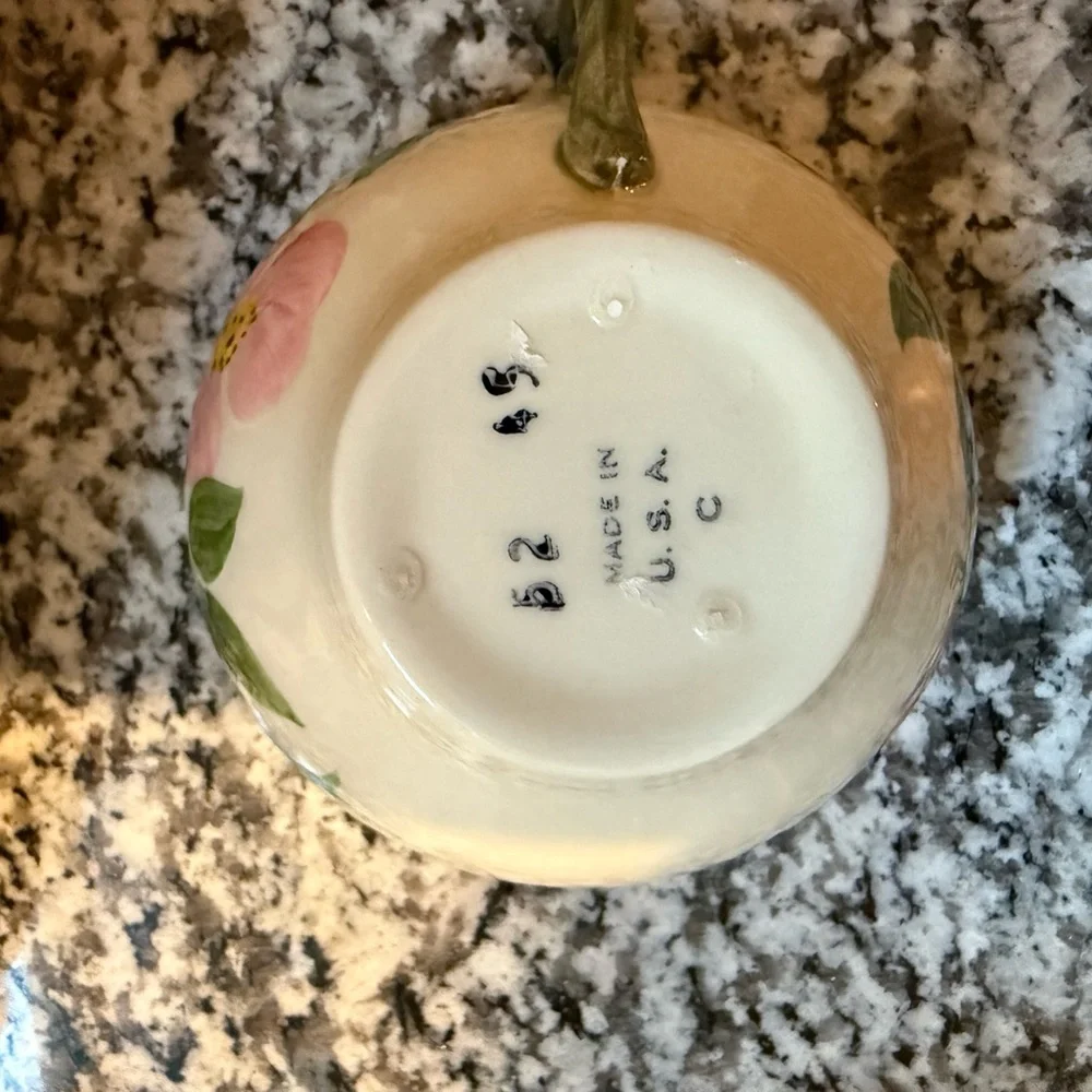 Franciscan Desert Rose Cup and Saucers - Picture 3 of 4